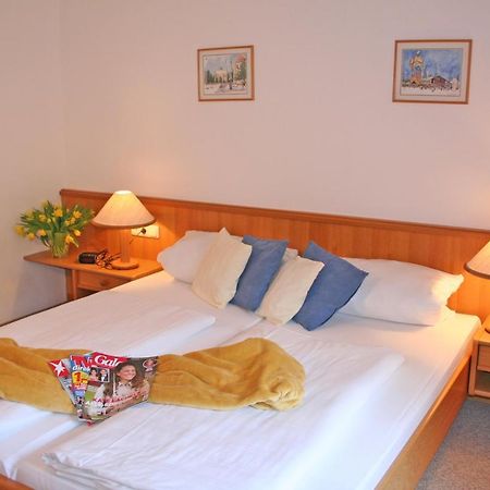 Ferienhaus Am Roemerweg Klais Luaran gambar