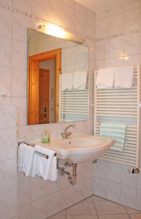 Ferienhaus Am Roemerweg Klais Bilik gambar