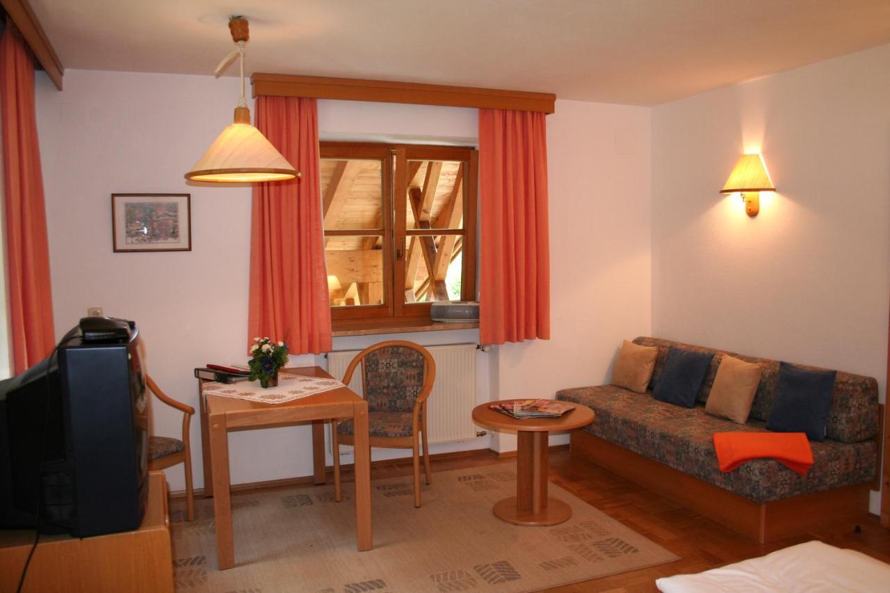 Ferienhaus Am Roemerweg Klais Luaran gambar